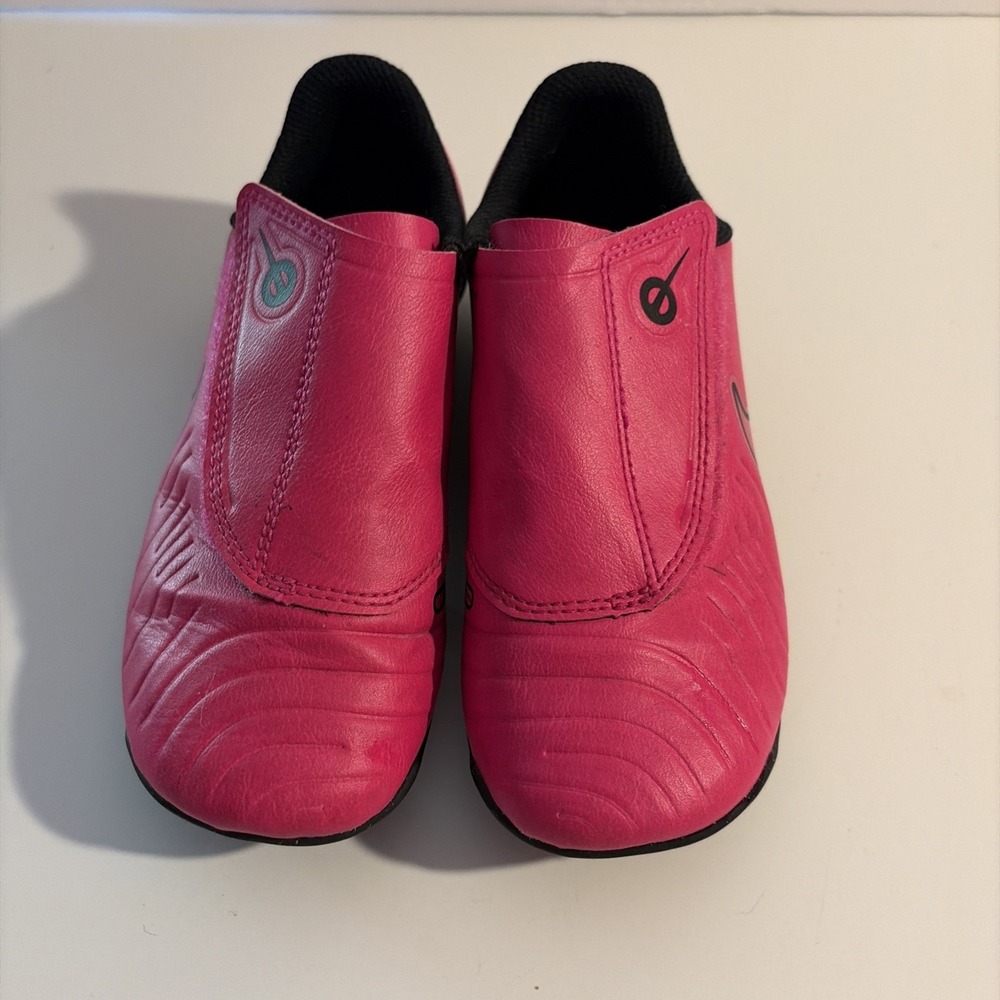 Girls Nike Tiempo Legend 12c Club Hot Pink Black Soccer Cleat No Laces